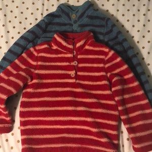 2 Mini Boden teddy plush pull-overs